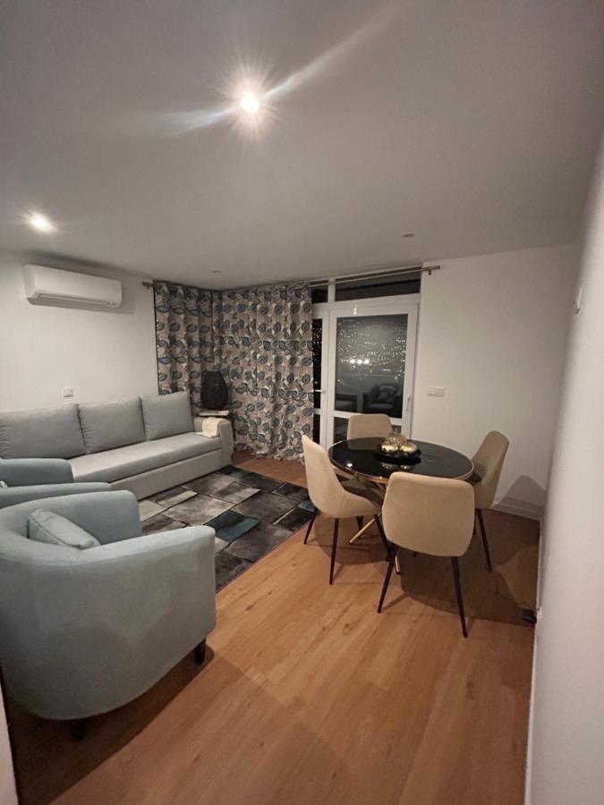 Fatima'S House Apartment ฟุงชาล ภายนอก รูปภาพ